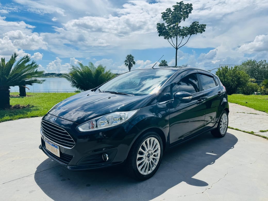 Fiesta Titanium Plus