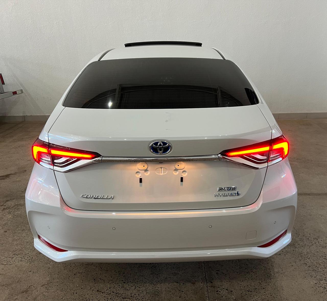 Corolla Altis Premium