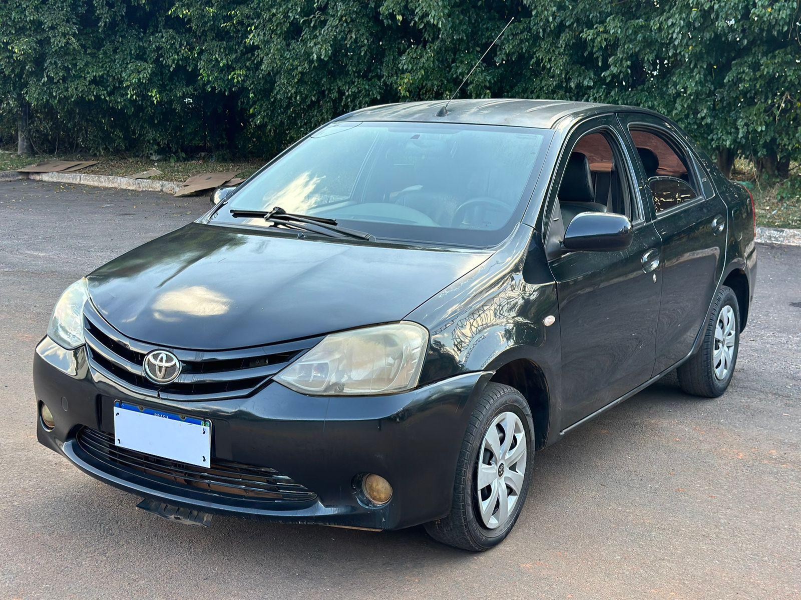 Etios XS