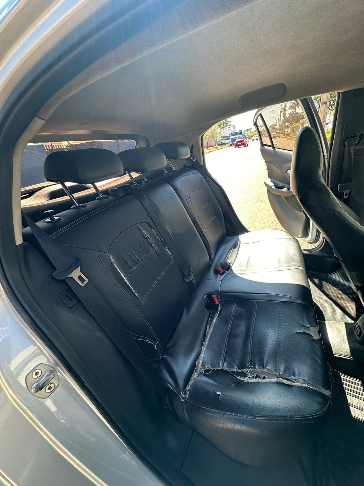 Ônix Hatch 1.0 (Aspirado)