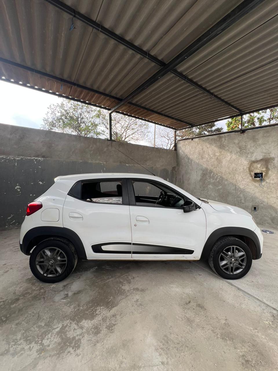 Kwid Intense