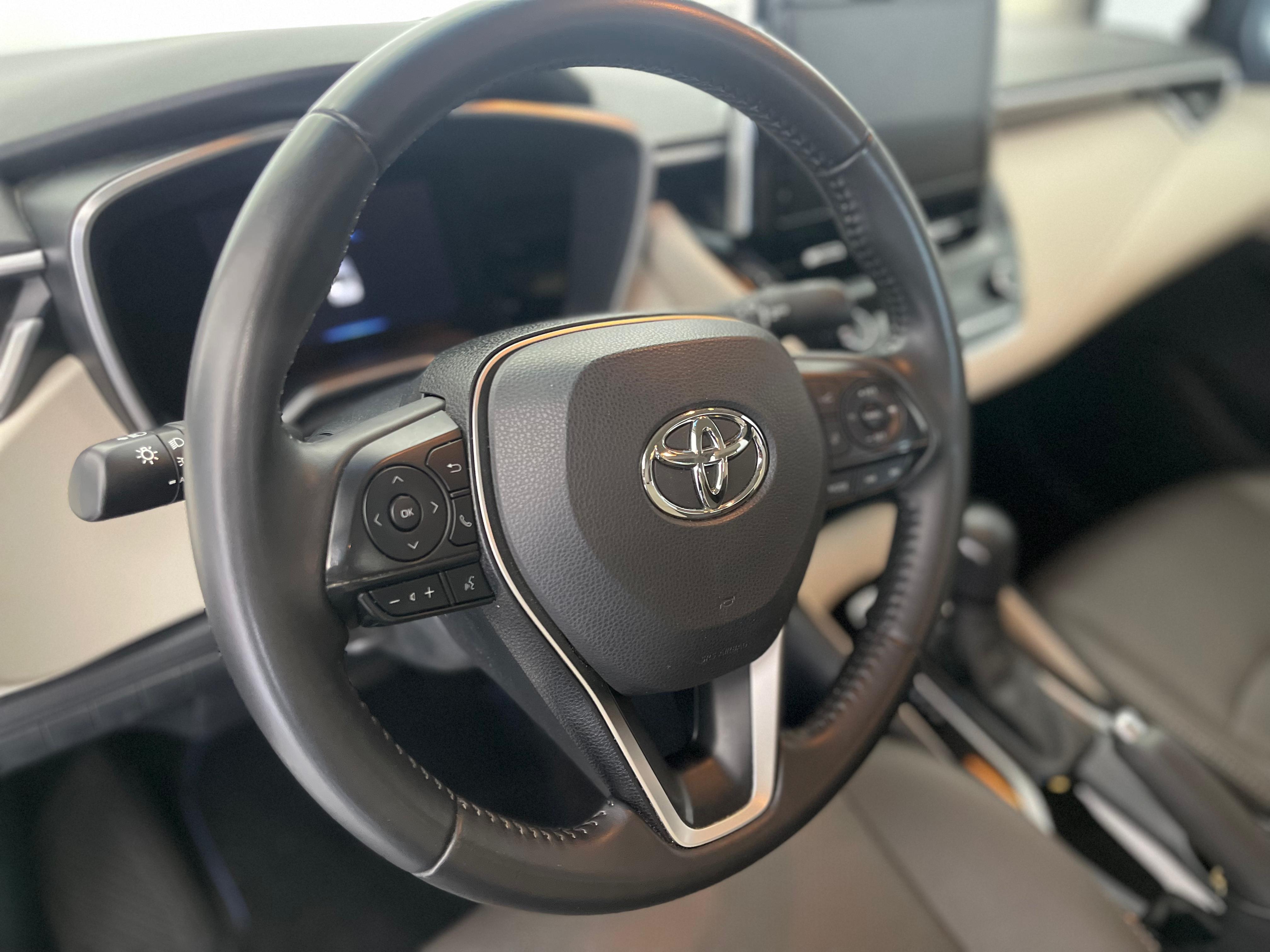 Corolla Altis Cpremium